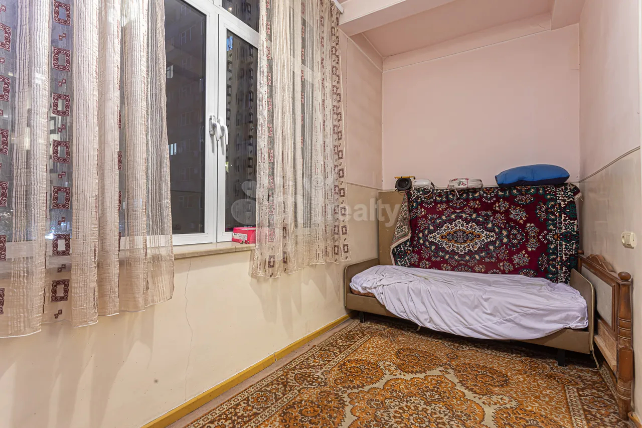 3 bedroom apartment for sale Tigran Mets Ave, Center Yerevan, 157732
