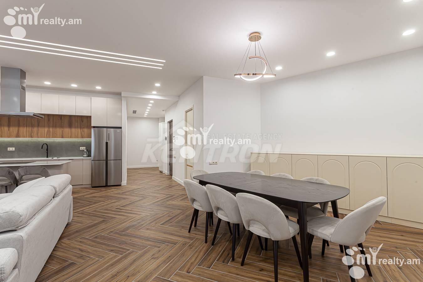 Снять 3 комнатную квартиру Антараин ул, Центр Ереван, 152300