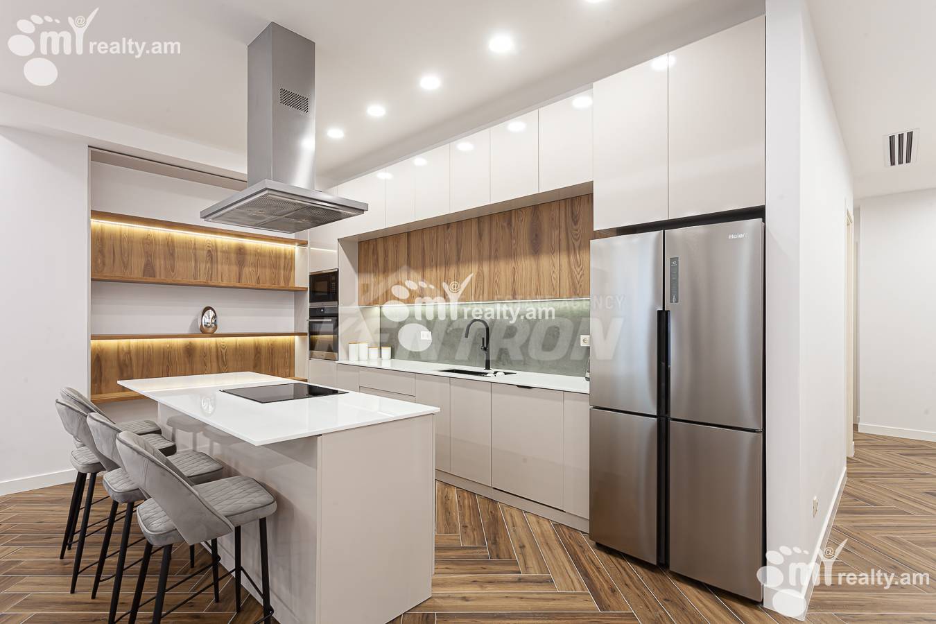 Снять 3 комнатную квартиру Антараин ул, Центр Ереван, 152300