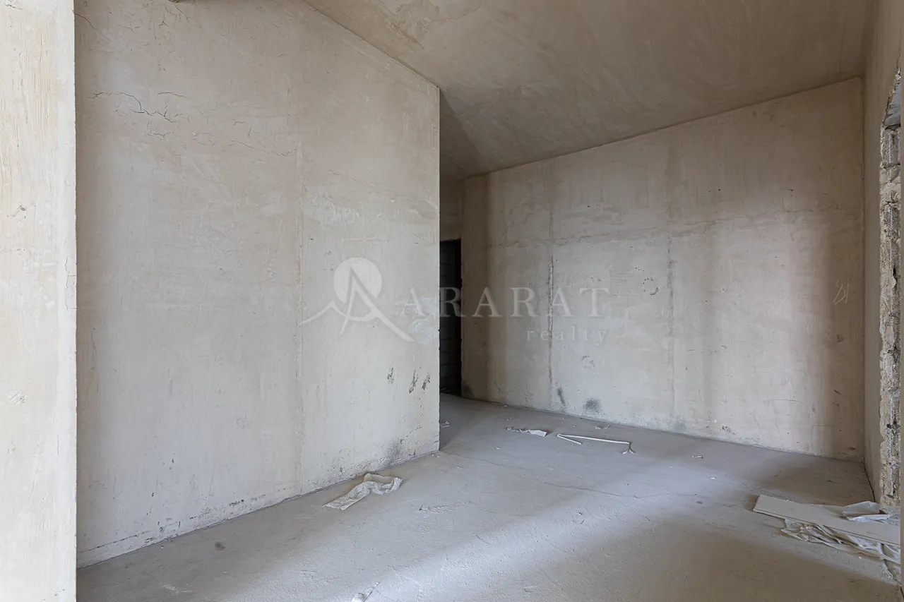 4 bedroom apartment for sale Rostom St, Center Yerevan, 158137