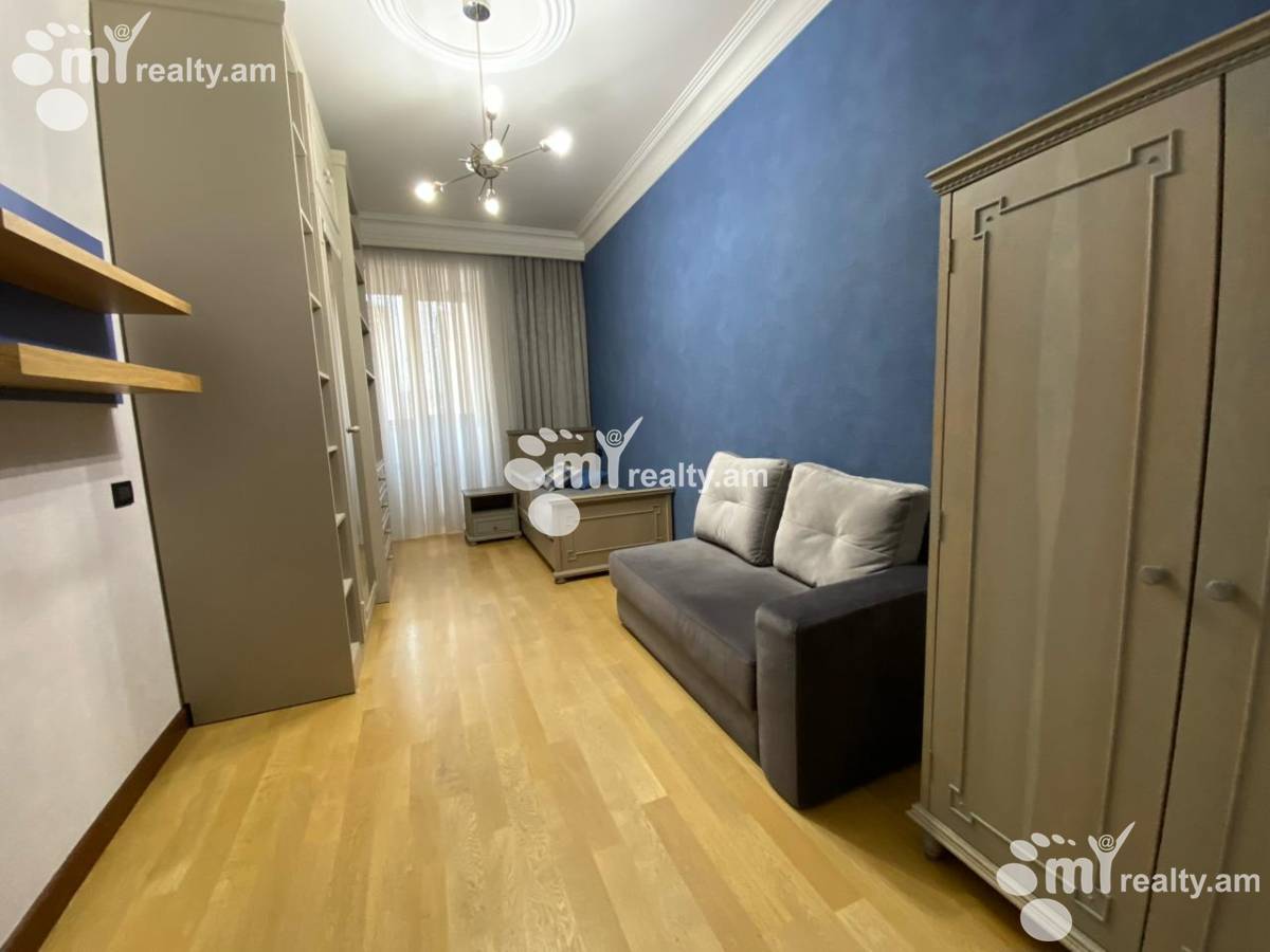 4 սենյականոց բնակարան վարձով Ամիրյան փող, Կենտրոն Երևան, 152328
