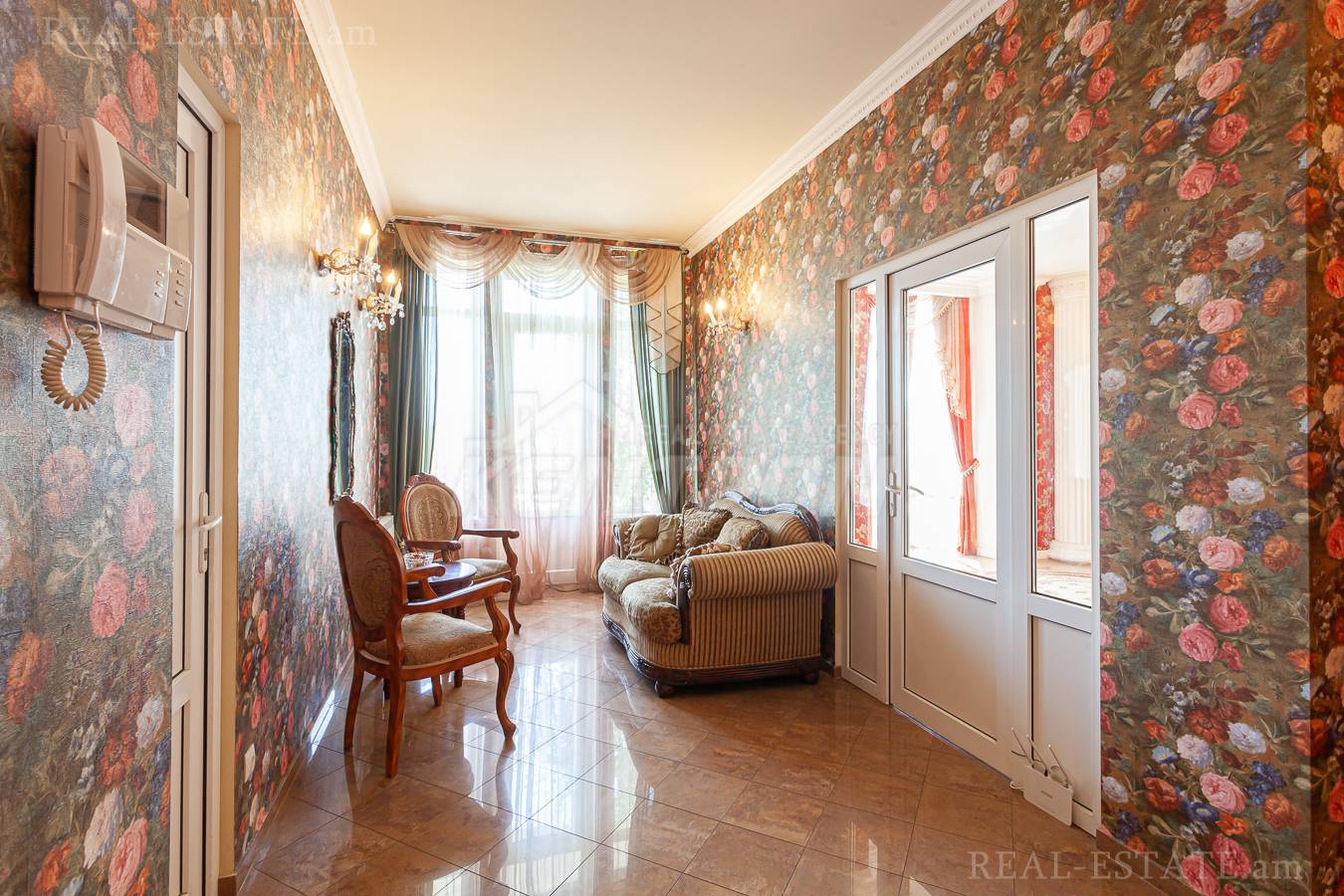 Купить дом Варшавян ул, Канакер-Зейтун Ереван, 137475