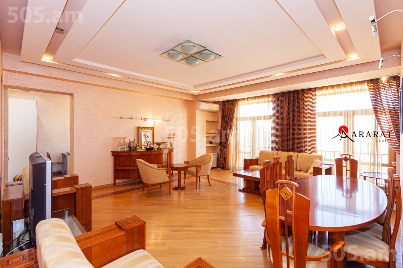 4 սենյականոց բնակարան  Սարմենի փող, Կենտրոն Երևան, 134008