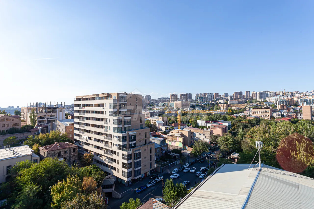 4 bedroom apartment for sale D. Demirchyan St, Center Yerevan, 161940
