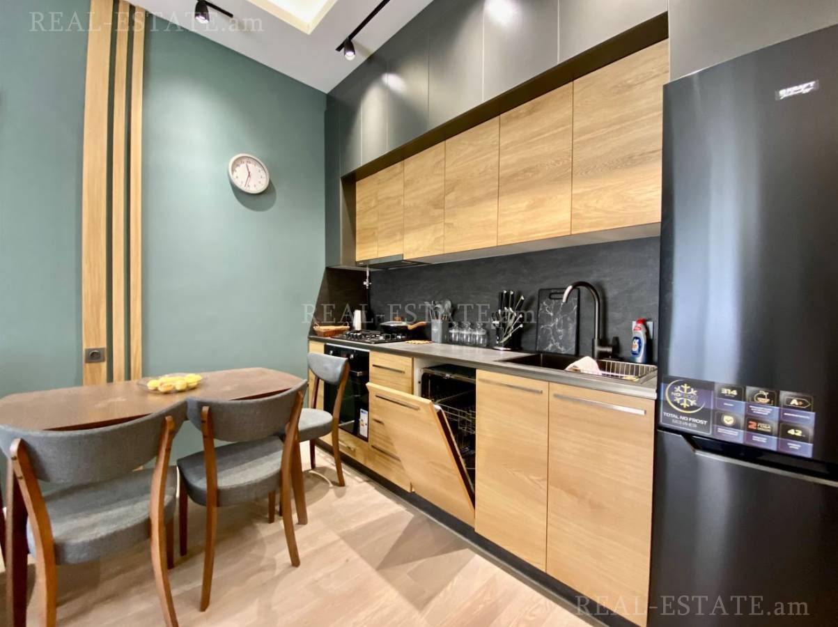 Купить 2 комнатную квартиру Терян ул, Центр Ереван, 133464