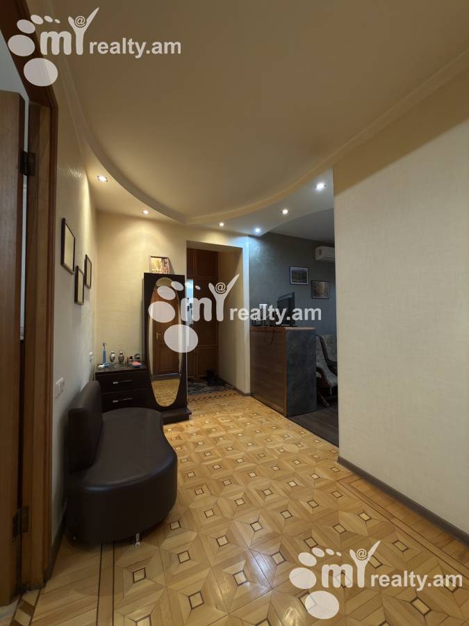 3 bedroom apartment for sale K. Ulnetsi St, Quanaquère-Zeytoun Yerevan, 160215