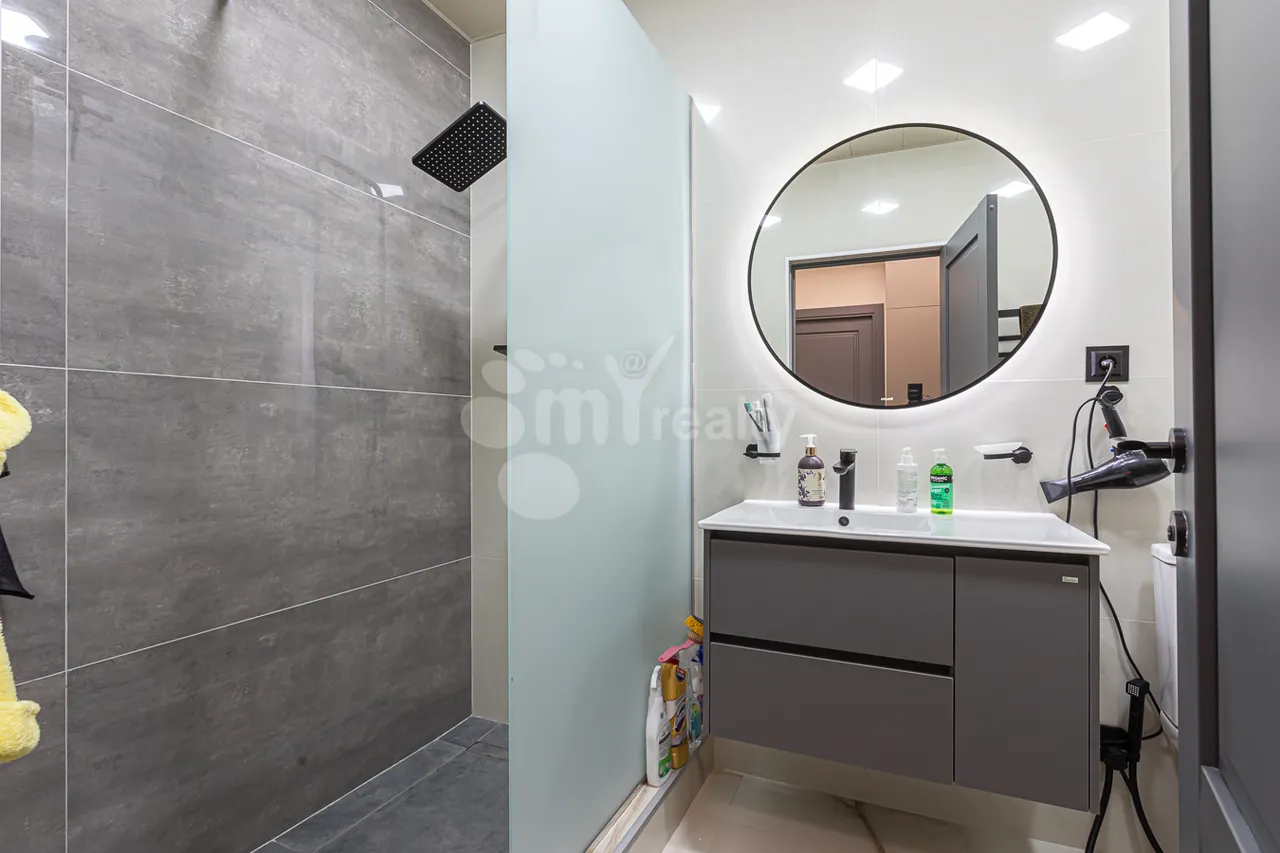 2 սենյականոց բնակարան  Արաբկիր 51րդ փող, Արաբկիր Երևան, 158645