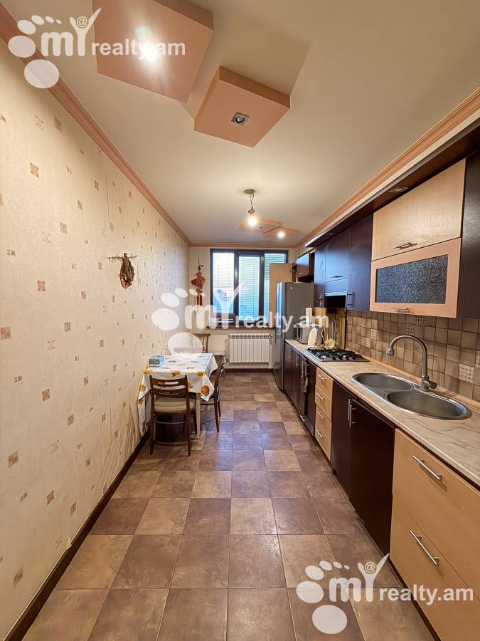 1 bedroom apartment for sale خیابان و. واقارشیان, عربگیر ایروان, 158102