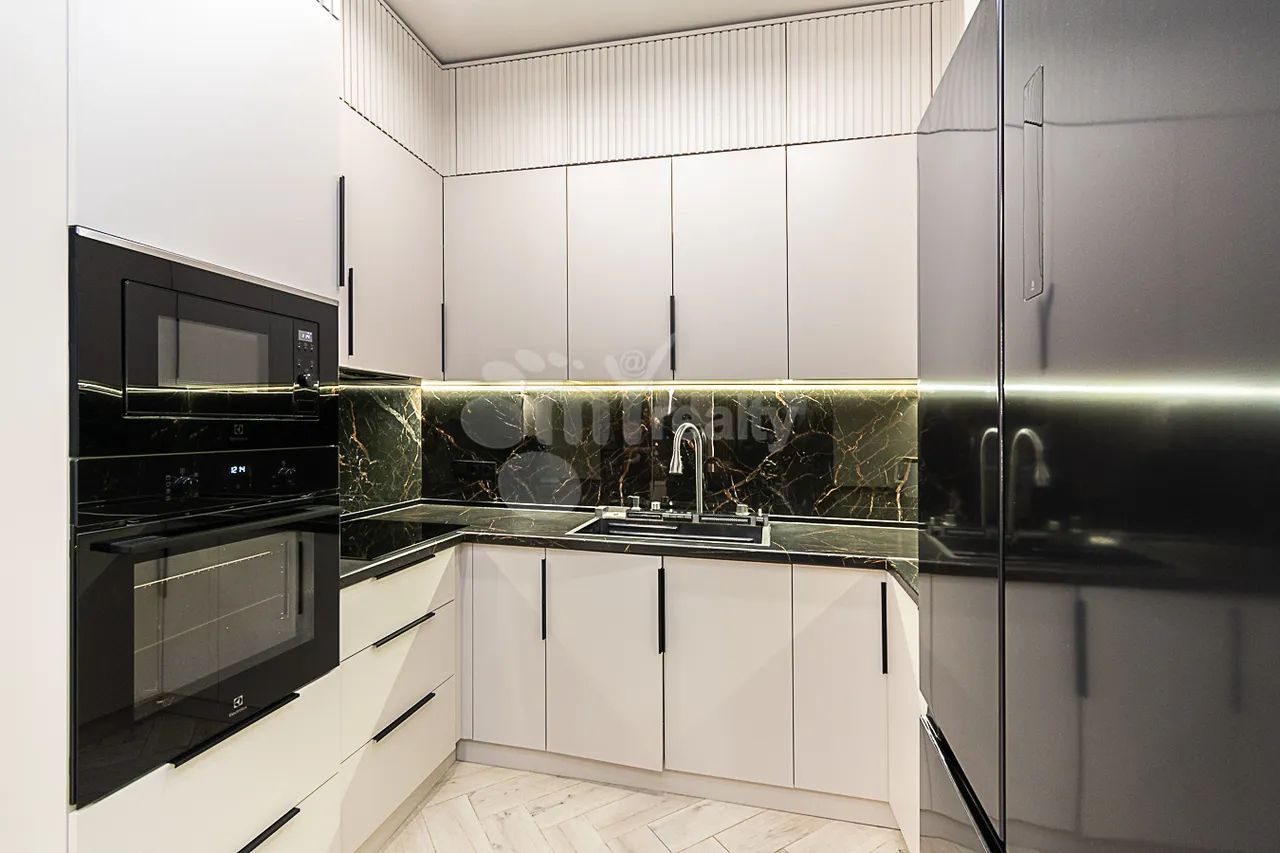 2 bedroom apartment for sale Arshakunyats Ave, Center Yerevan, 161658