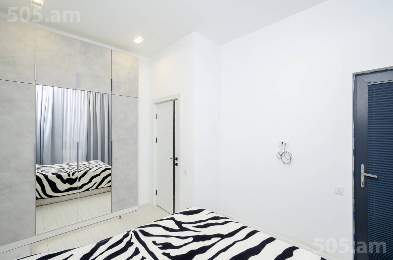 Купить дом Дзор 2 район, Давташен Ереван, 150261