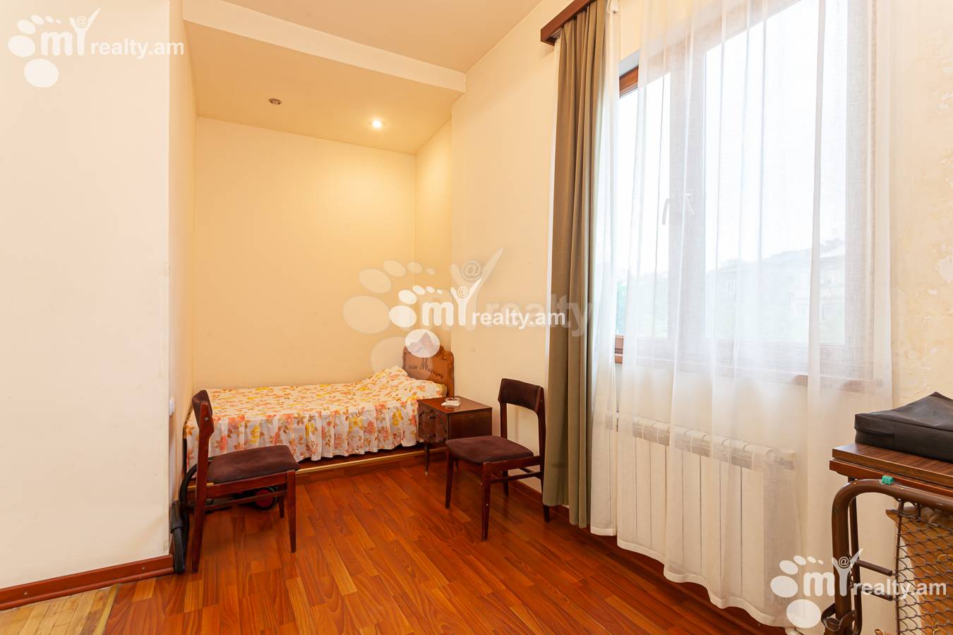 2 սենյականոց բնակարան  Վարդանանց փող, Կենտրոն Երևան, 156906