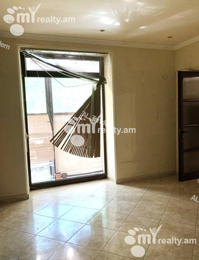 Commercial for rent خیابان کومیتاس, عربگیر ایروان, 156504