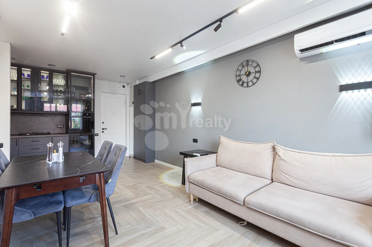 2 bedroom apartment for sale Ghazar Parpetsi St, Center Yerevan, 161841
