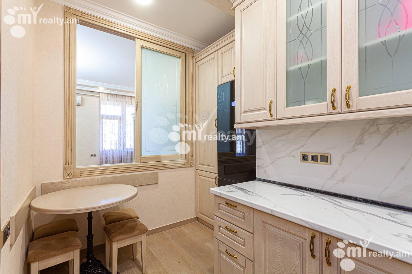 3 bedroom apartment for rent Ler. Kamsar St, Center Yerevan, 147265