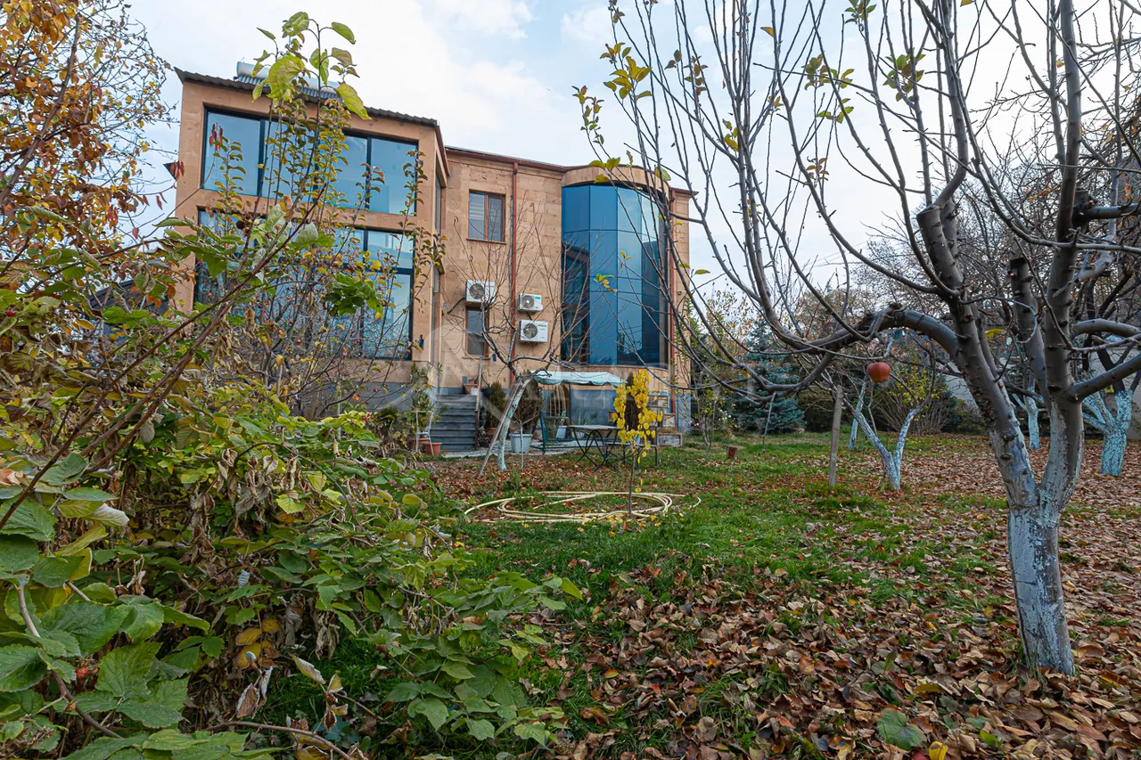 House for sale Norq 5 St, Nork-Marash Yerevan, 158057