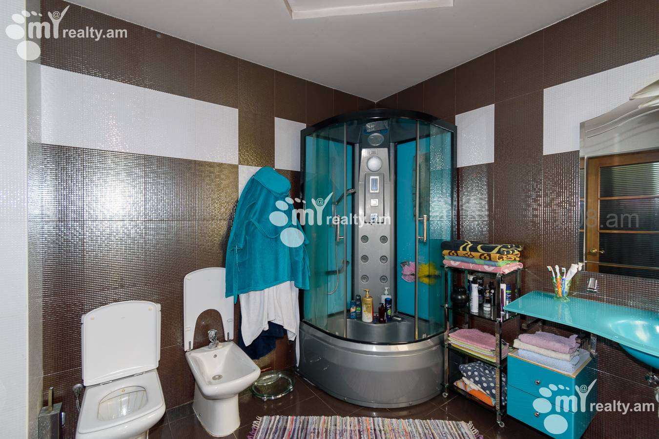 5 bedroom apartment for sale Hanrapetutyan St, Center Yerevan, 129367