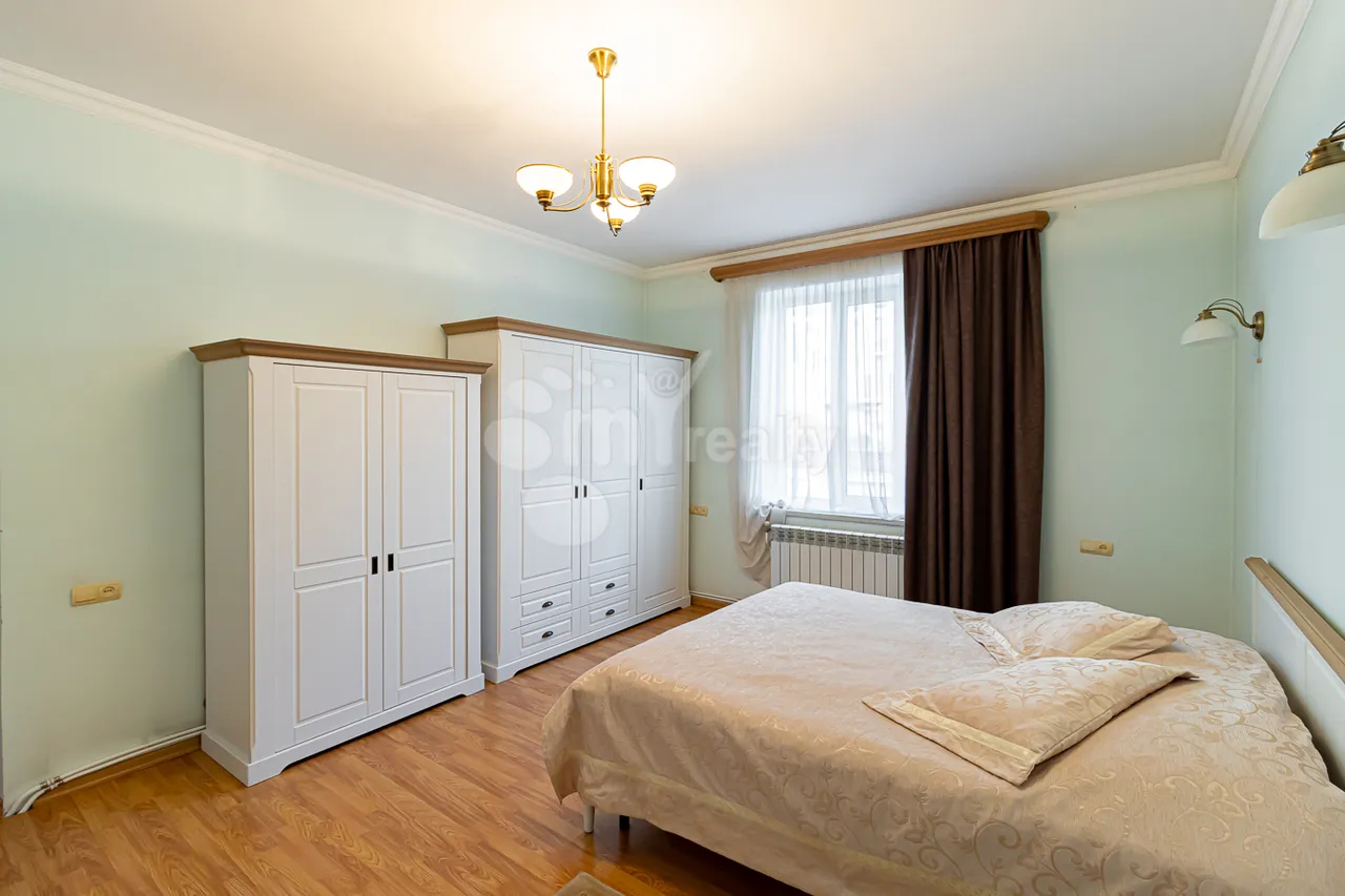 House for sale Davtashen 3 district, Davtachène Yerevan, 158789