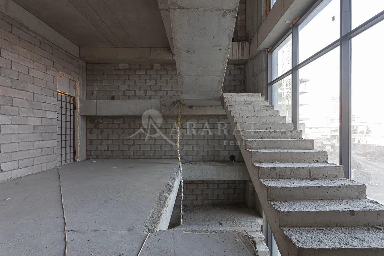 Commercial property for sale Paruyr Sevak  dis. 17 street, Avan Yerevan, 157752