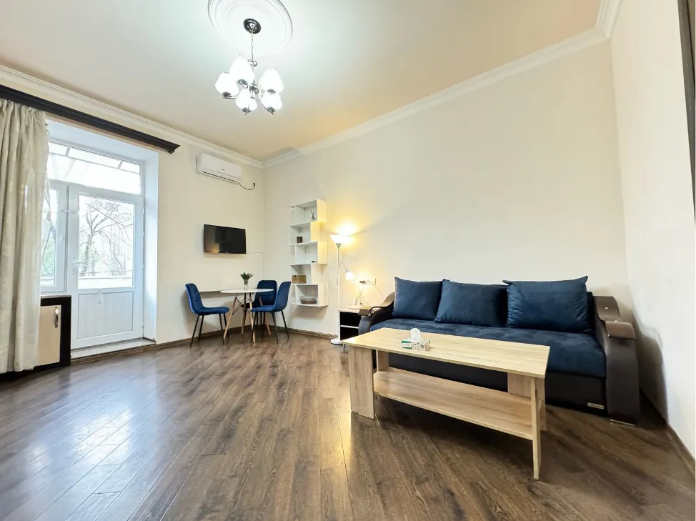 2 bedroom apartment for rent Tumanyan St, Center Yerevan, 159434