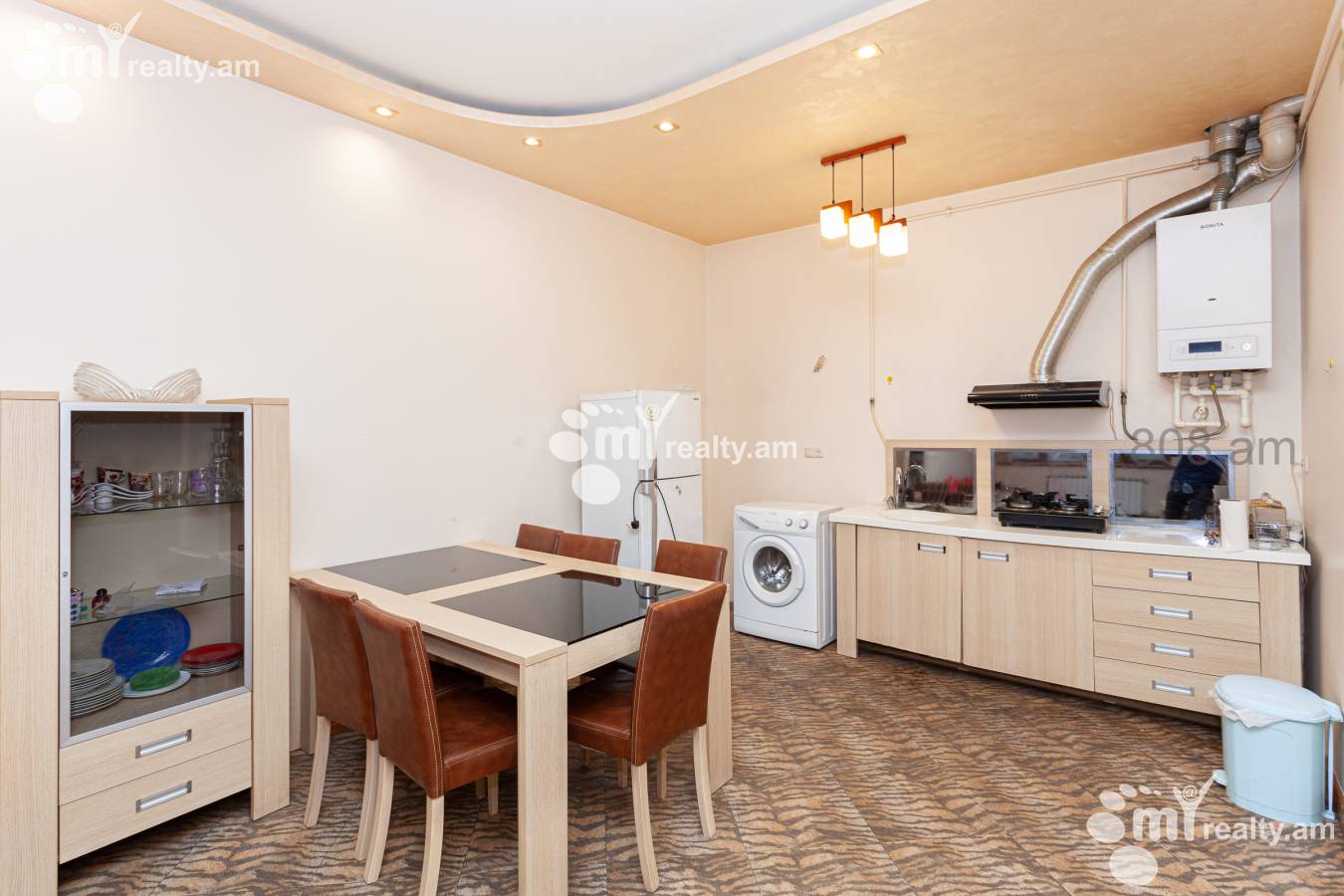 Снять 2 комнатную квартиру Арам ул, Центр Ереван, 128099