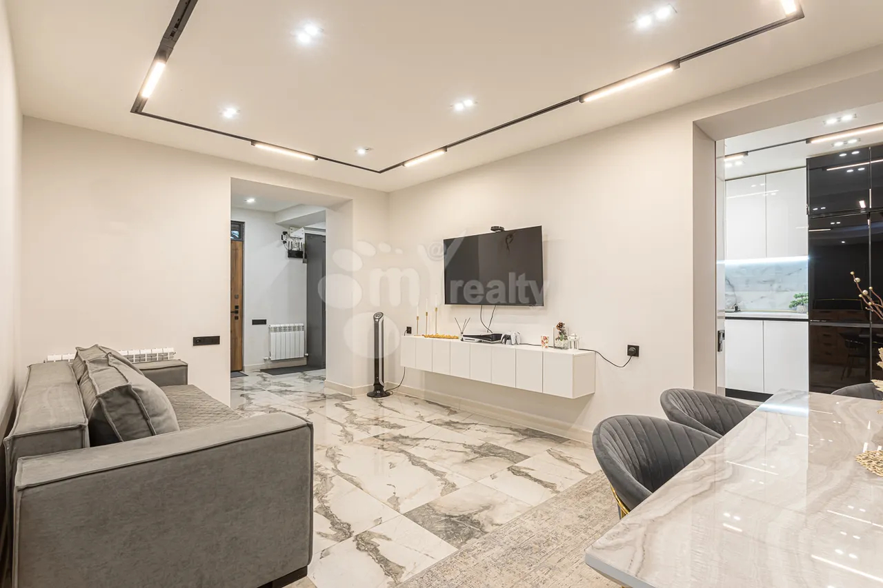 3 bedroom apartment for sale Gyulbenkyan St, Arabkir Yerevan, 157443