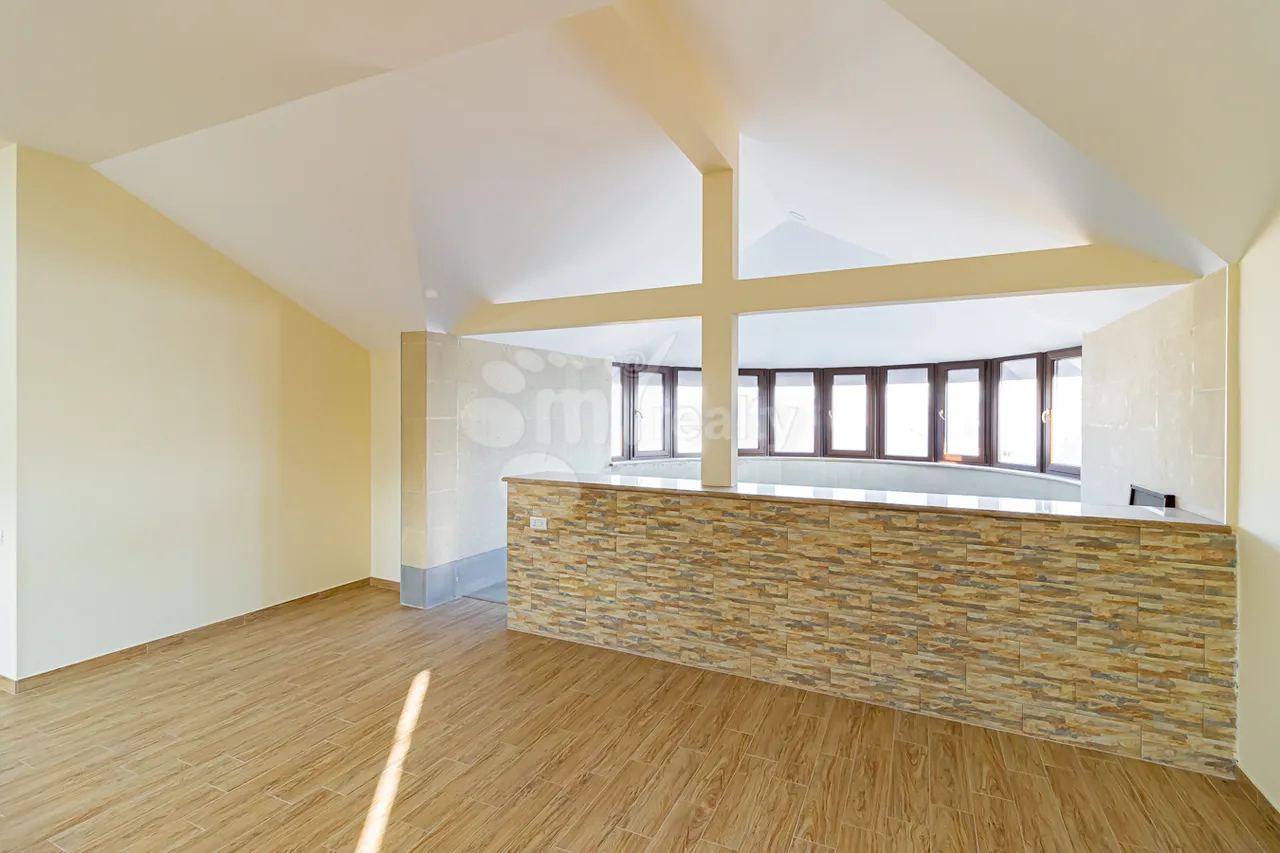 Առանձնատուն  Գ 1 թաղ., Աջափնյակ Երևան, 159068