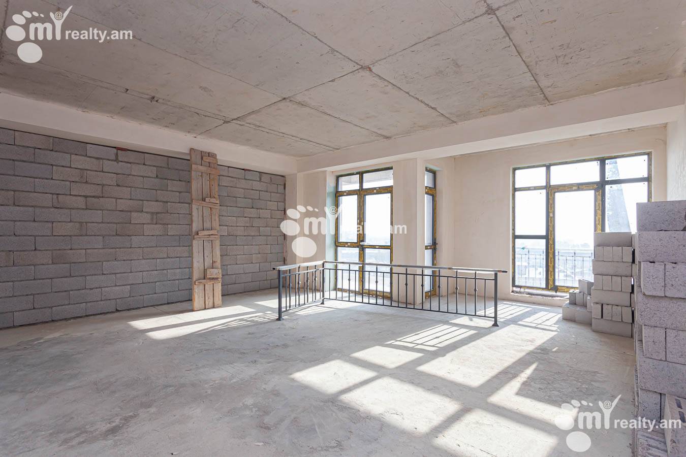 3 bedroom apartment for sale Arshakunyats Ave, Center Yerevan, 153851