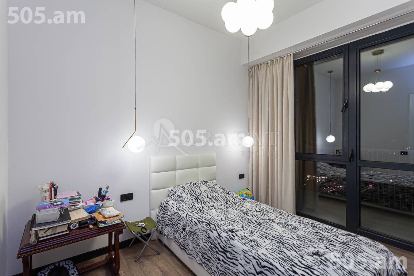 4 bedroom apartment for sale Rostom St, Center Yerevan, 153659