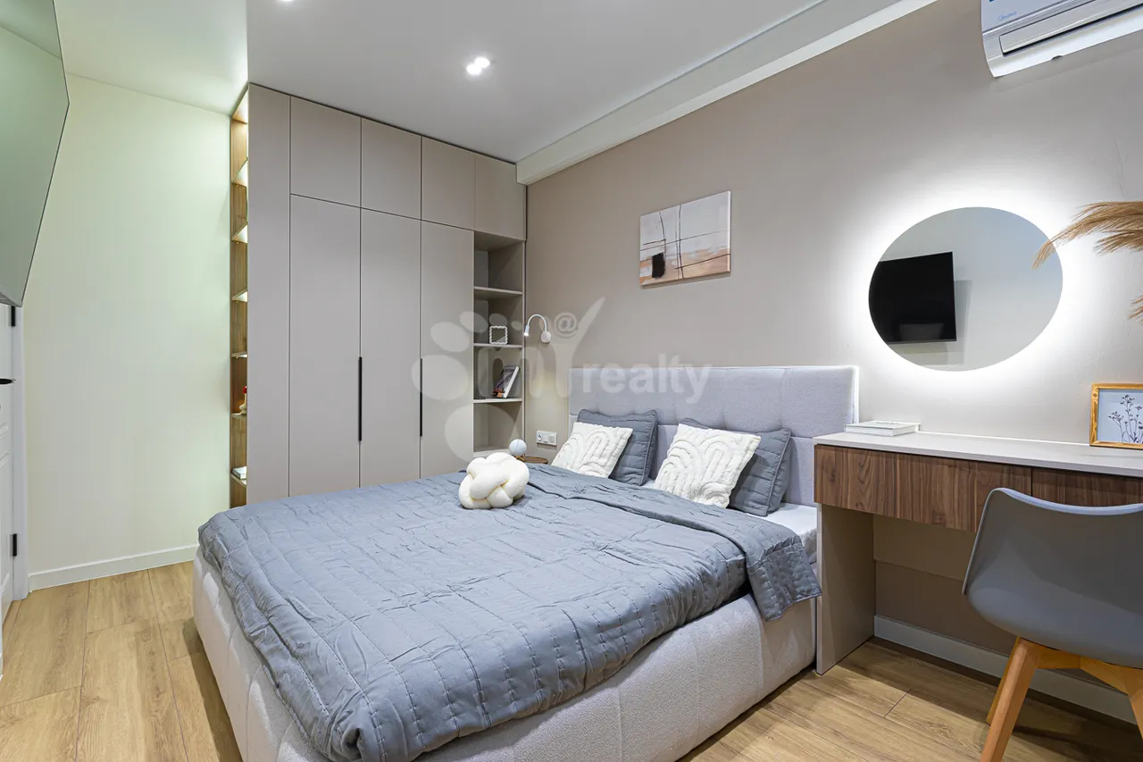 2 bedroom apartment for sale Pushkin St, Center Yerevan, 158069