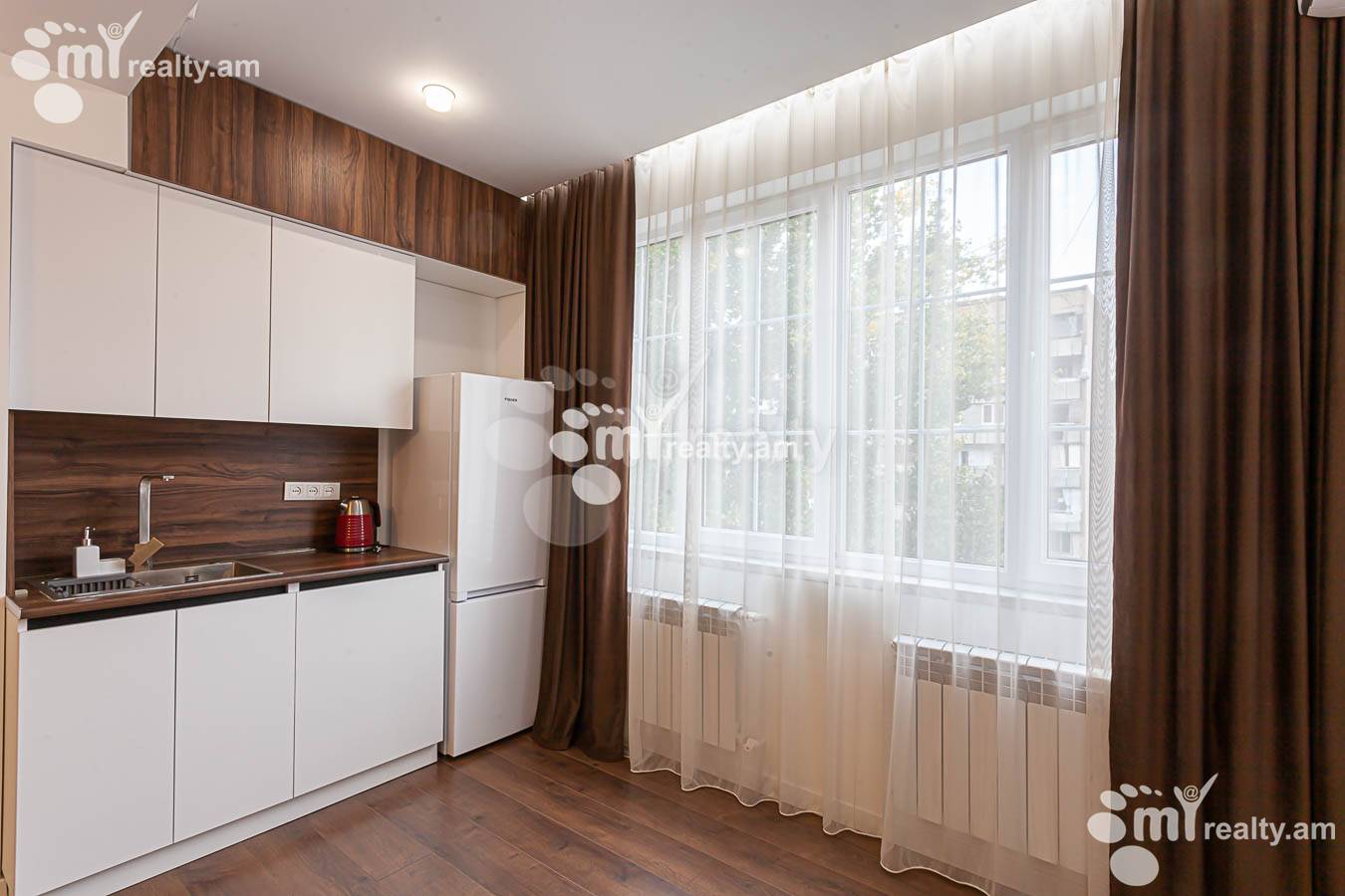 2 bedroom apartment for rent M.Khorenatsi St, Center Yerevan, 153211
