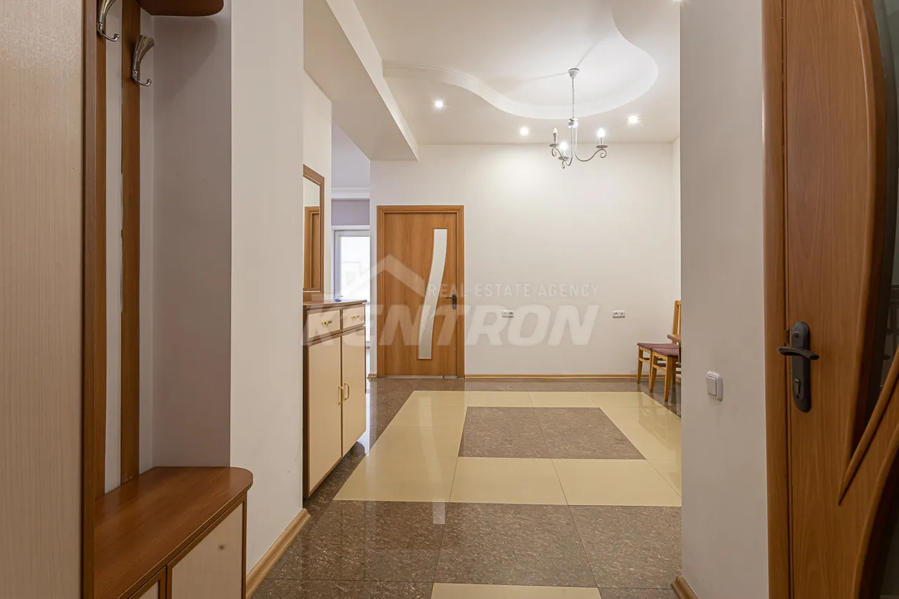 Купить 3 комнатную квартиру Северный пр, Центр Ереван, 157970