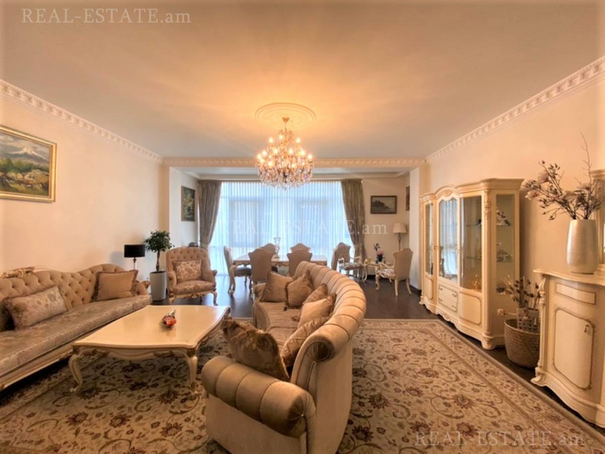 4 bedroom apartment for sale Aram St, Center Yerevan, 121421