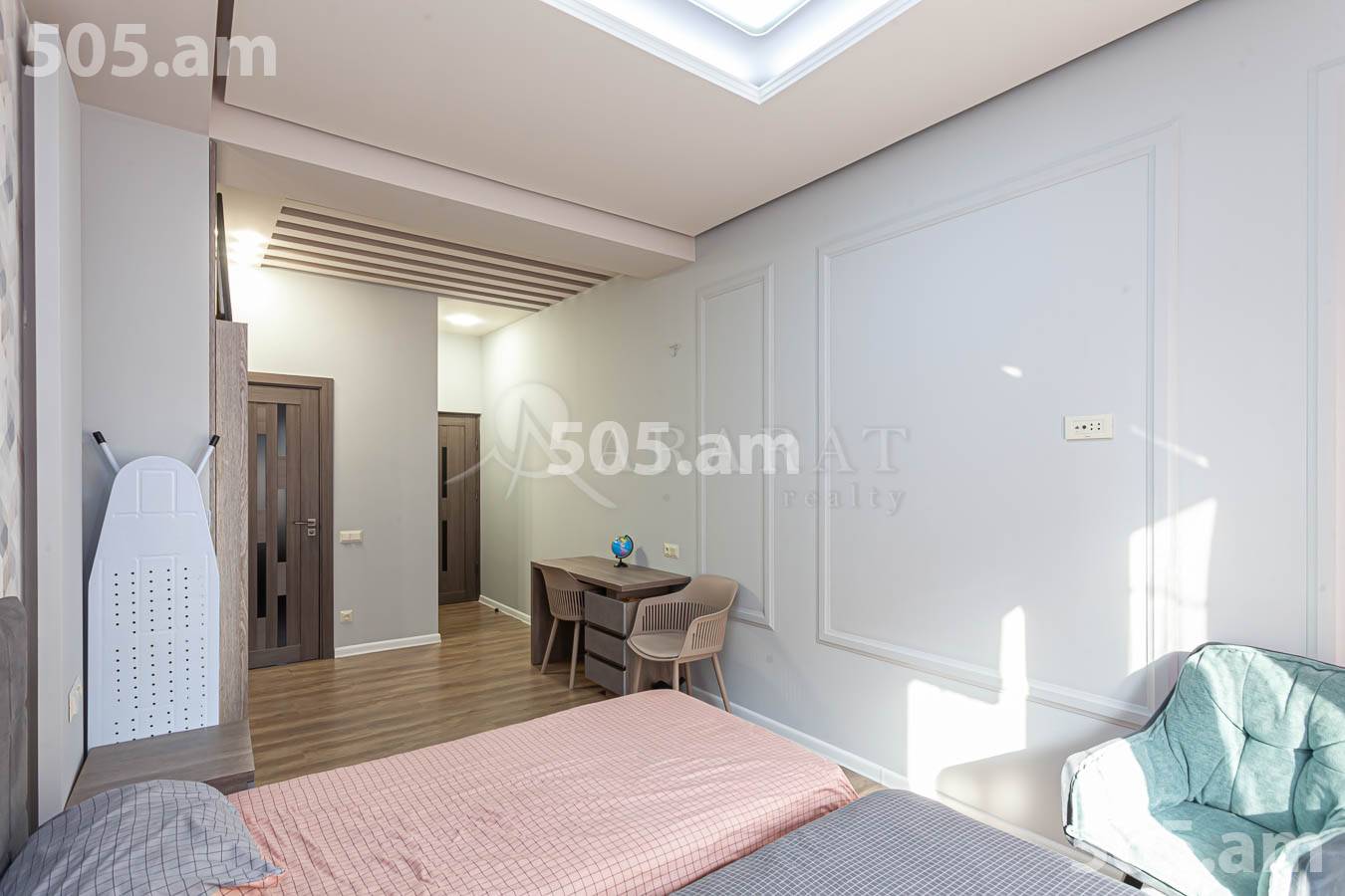 3 bedroom apartment for sale Mashtots Ave, Center Yerevan, 154379