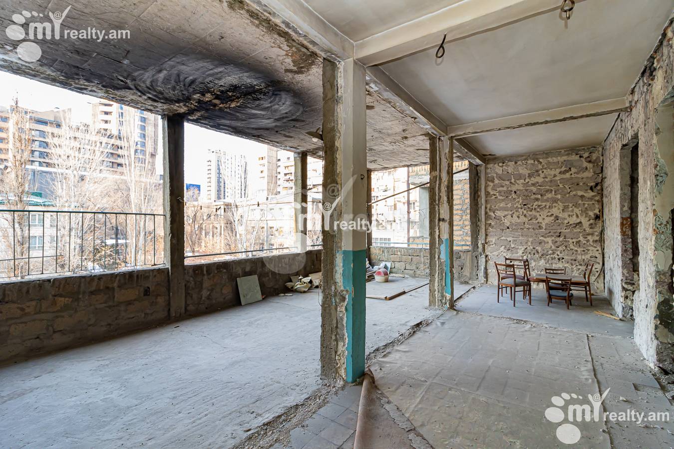 3 սենյականոց բնակարան  Մաշտոցի պող, Կենտրոն Երևան, 144766