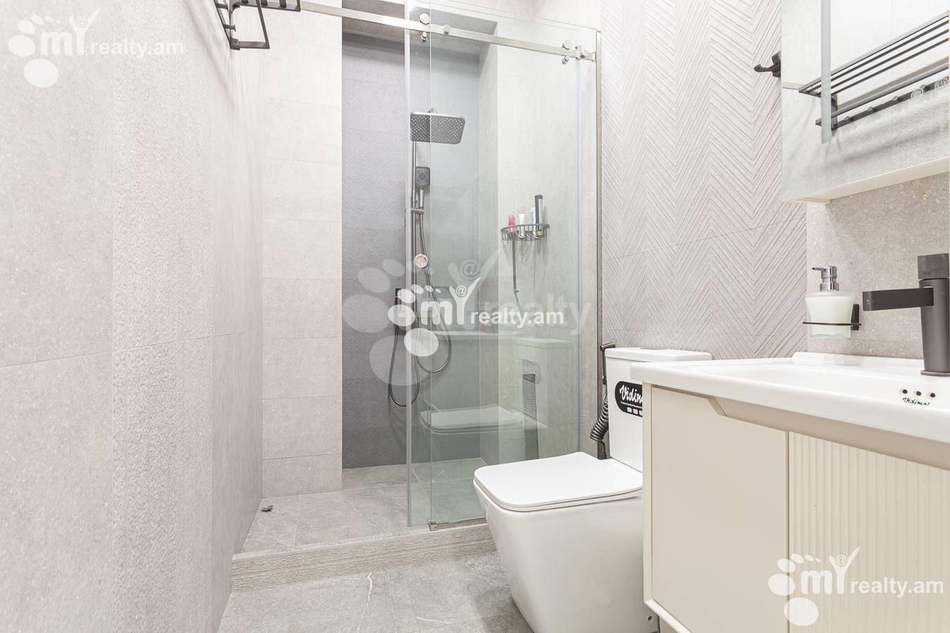 5 bedroom apartment for sale خیابان تومانیان, مرکز شهر ایروان, 154692