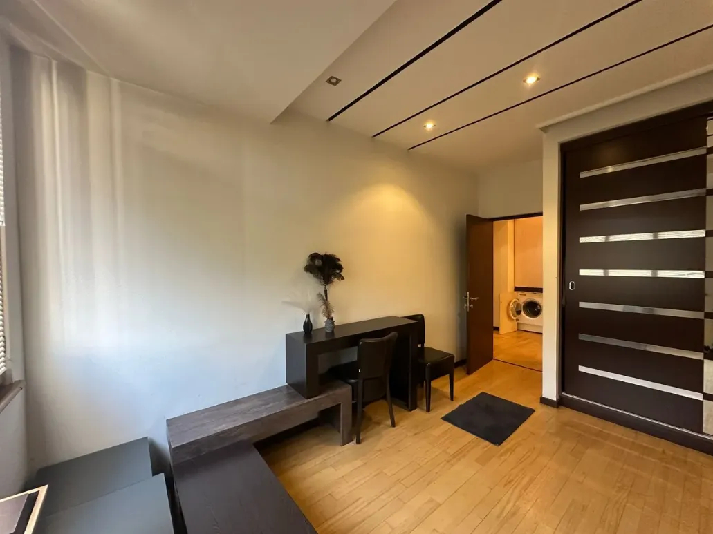 3 bedroom apartment for rent Antarayin St, Center Yerevan, 160318