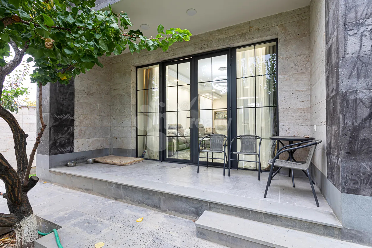 Առանձնատուն  Բագրևանդ թաղամաս, Նոր Նորք Երևան, 160037