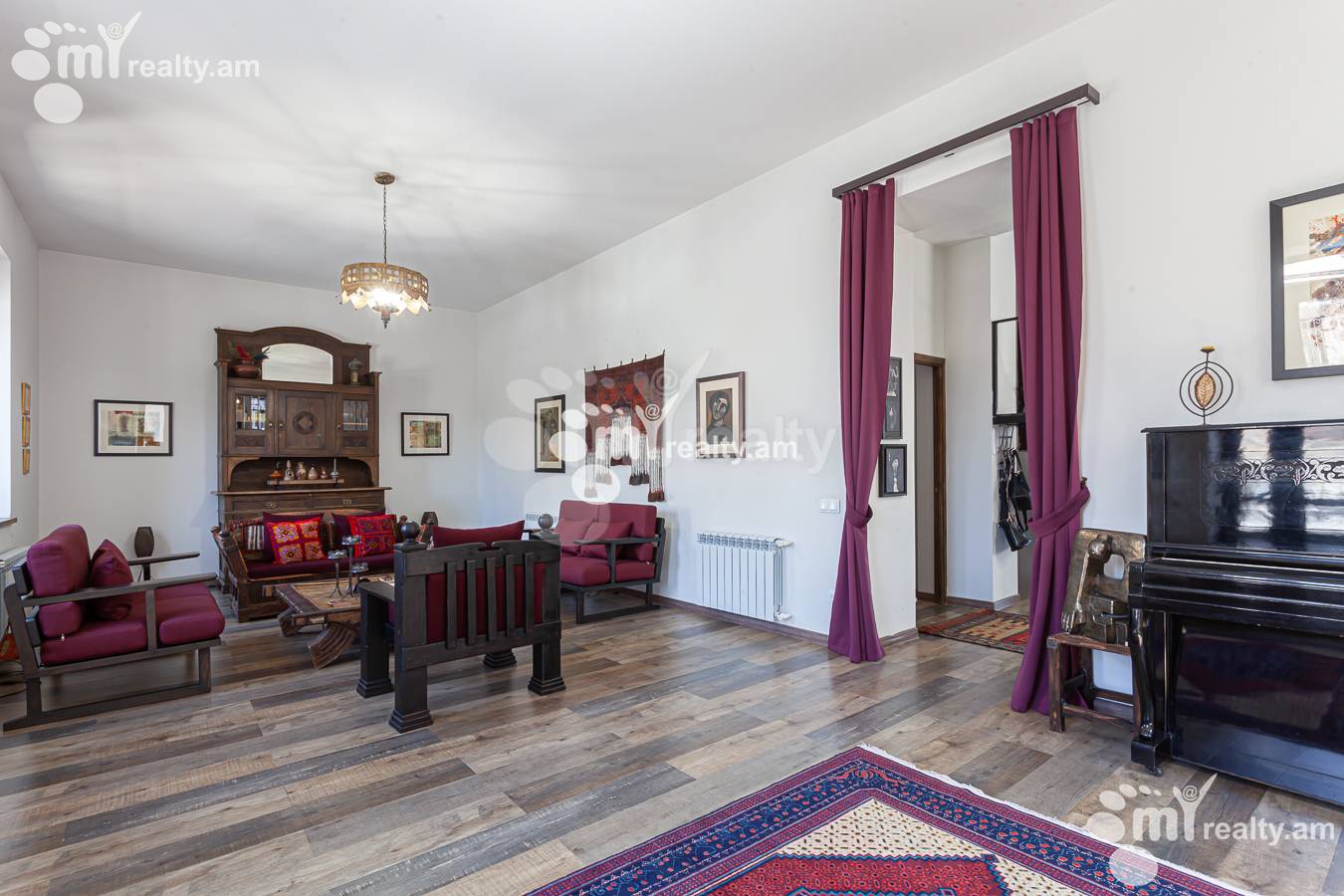 House for sale Fizkulturnikner St, Center Yerevan, 155757