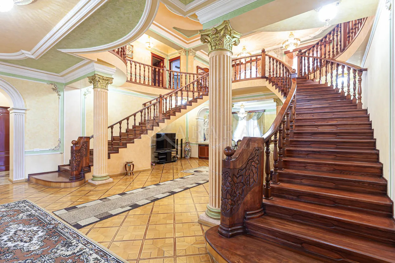 House for sale Pirumyans St, Davtachène Yerevan, 157262