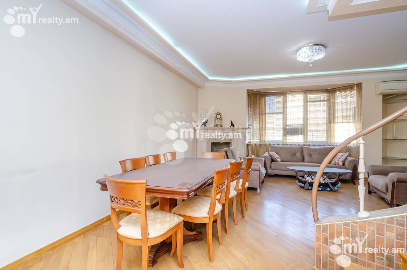 Снять 4 комнатную квартиру Закян ул, Центр Ереван, 154259