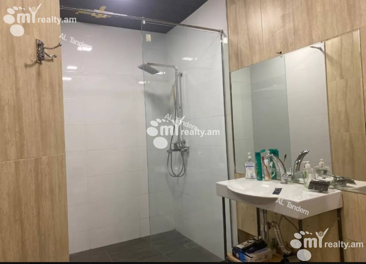 4 bedroom apartment for sale Tumanyan St, Center Yerevan, 158598