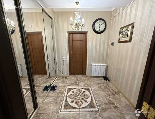 3-bedroom/apartment-for-sale/V.Vagharshyan+St/Arabkir/Yerevan
