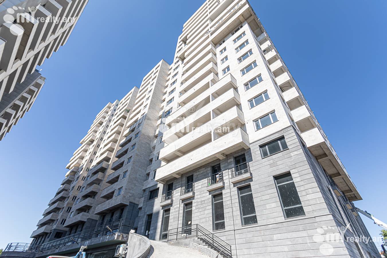 3 սենյականոց բնակարան  Սևակի փող, Քանաքեռ-Զեյթուն Երևան, 156787