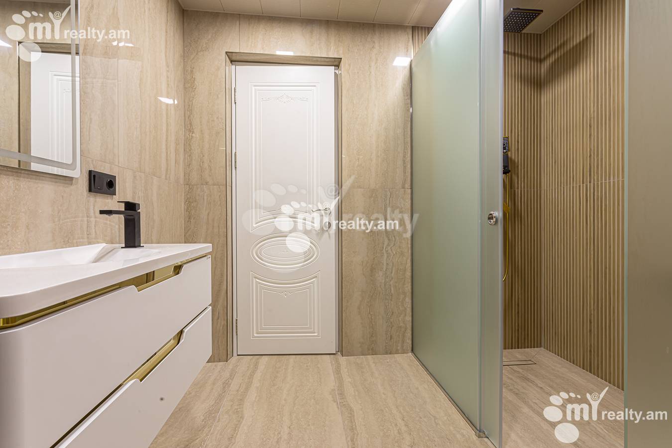 3 սենյականոց բնակարան  Սևակի փող, Քանաքեռ-Զեյթուն Երևան, 156787