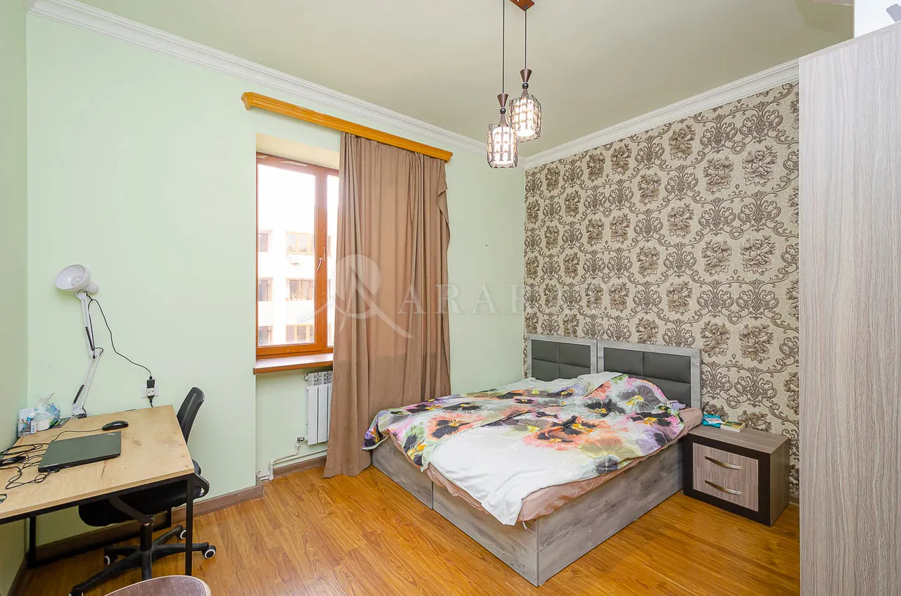 3 bedroom apartment for sale Argishti St, Center Yerevan, 157866
