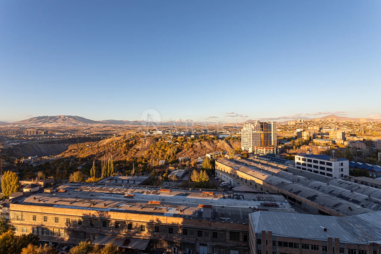 4 bedroom apartment for sale Adonts St, Arabkir Yerevan, 157884