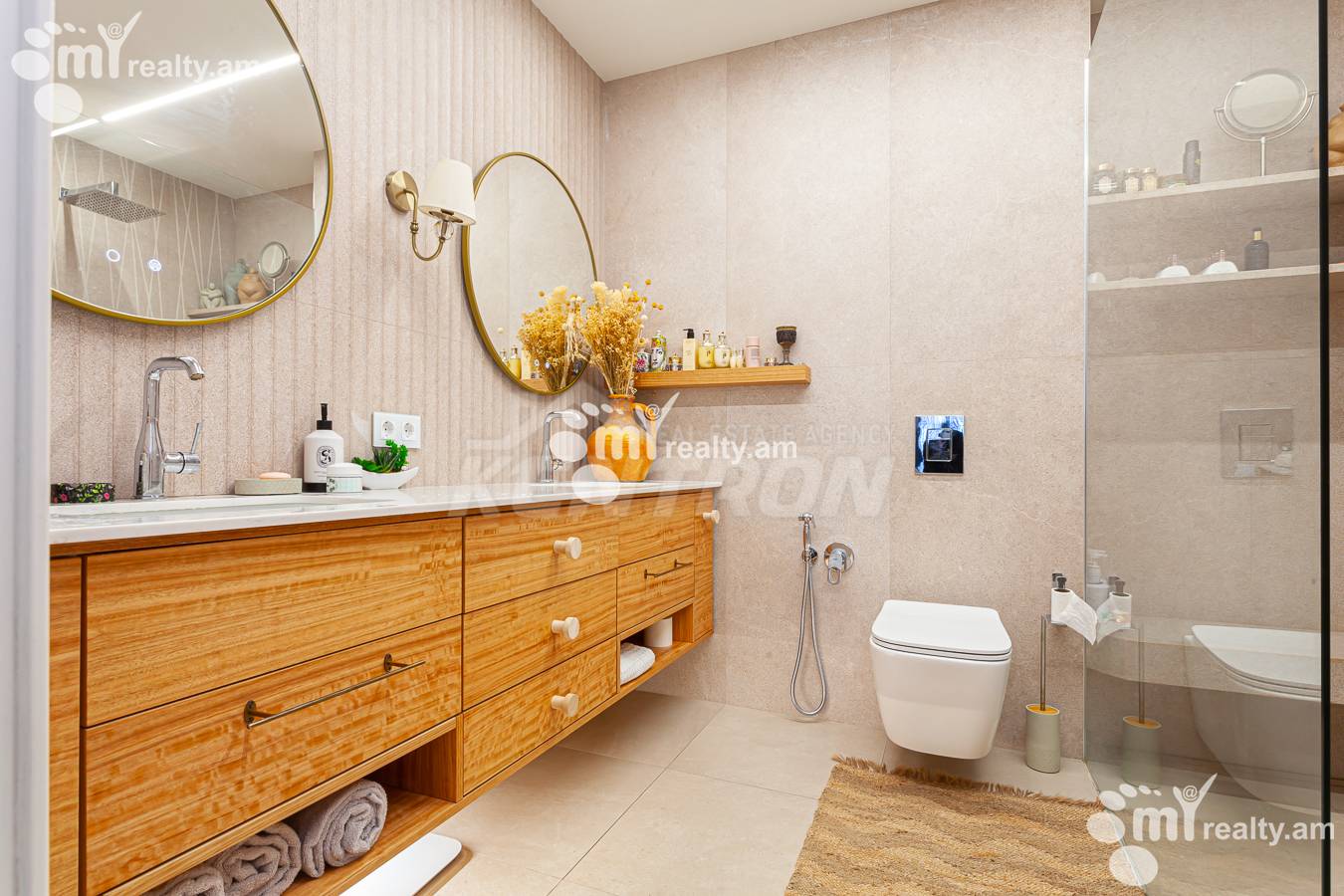5 bedroom apartment for sale Buzand St, Center Yerevan, 154377