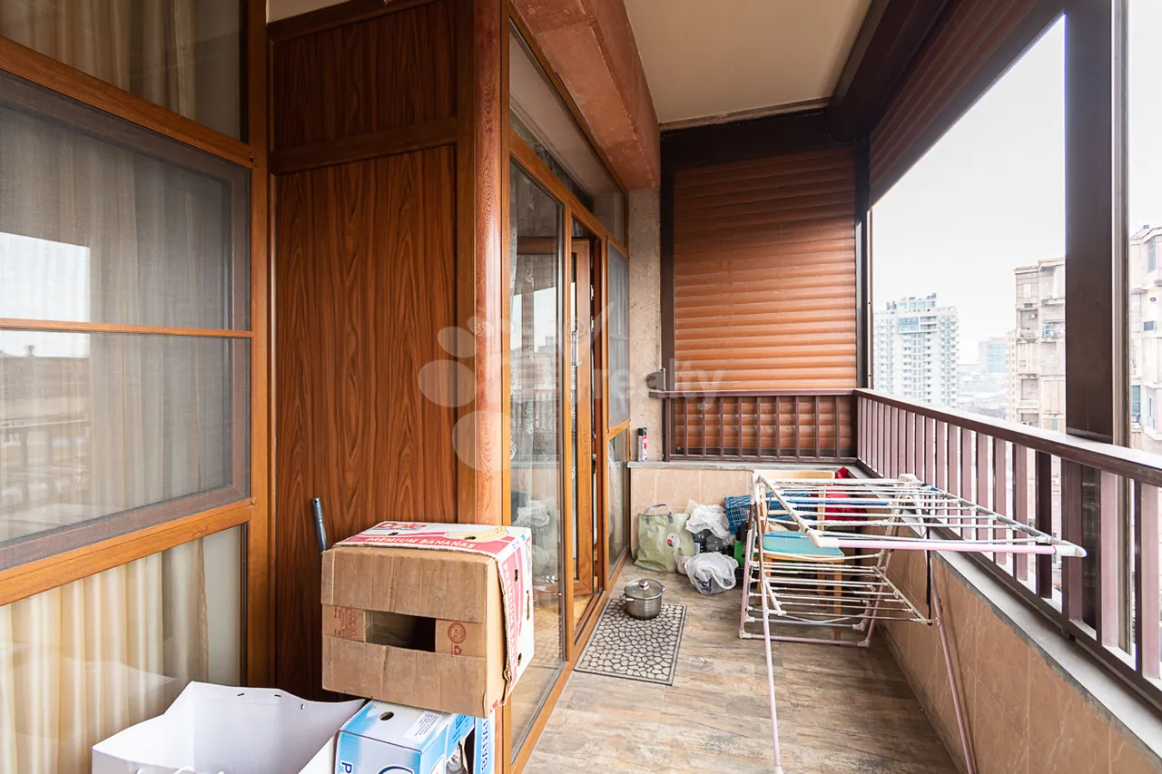 3 bedroom apartment for sale Hr.Kochar St, Arabkir Yerevan, 160025