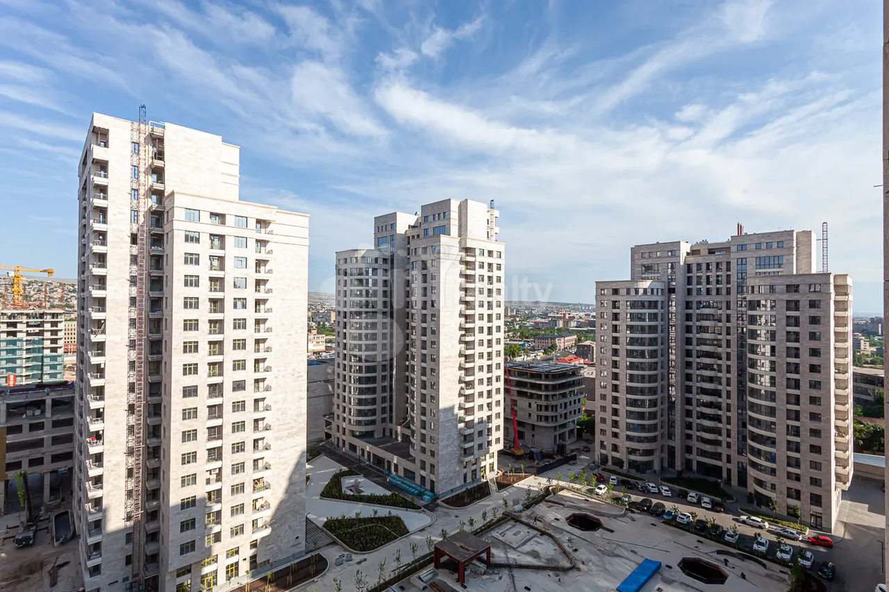 3 bedroom apartment for rent Arshakunyats Ave, Center Yerevan, 160325