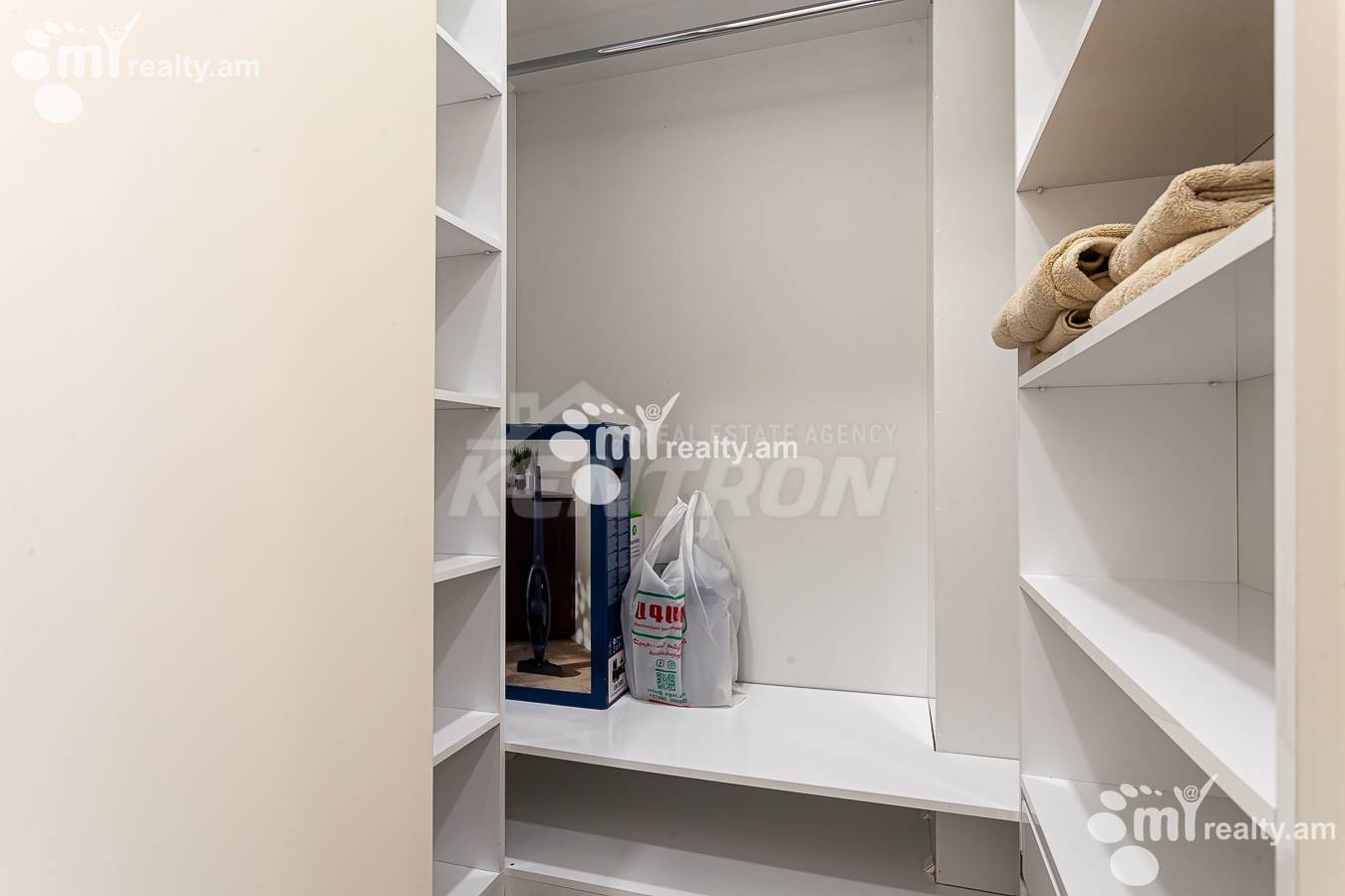 Снять 3 комнатную квартиру Антараин ул, Центр Ереван, 152300